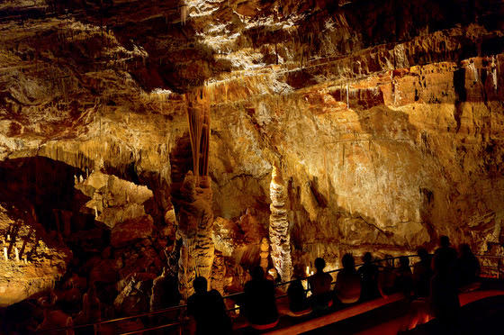 colossal cave or kartchner caverns