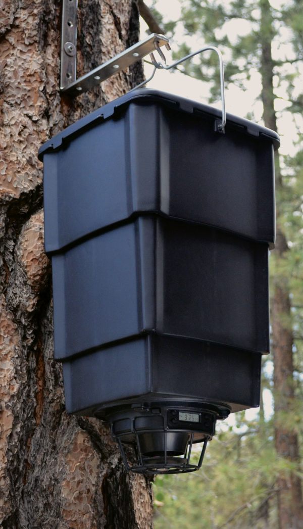 American Hunter Announces Portable Game Feeder Archery Wire