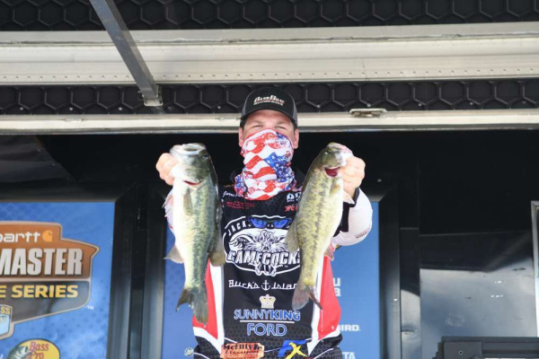 College Angler Battles Open-Heart Surgery, Cancer To Score Top 12 ...