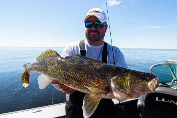 ANGLING CURRENTS: Can’t-Miss Techniques for Late-Summer and Early-Fall Walleyes