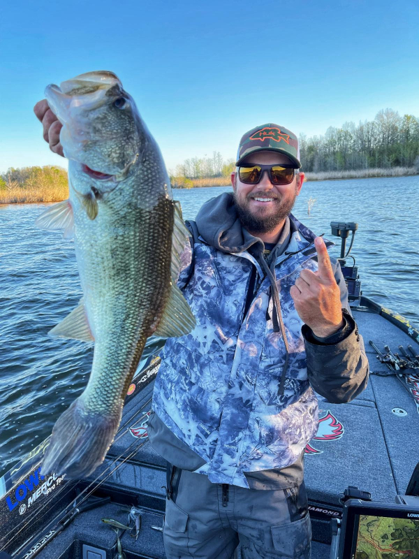 Bed Fishing Tips from Big Bite Baits Water World Wire