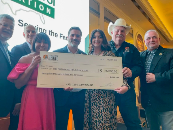 Henry Repeating Arms Donates $25,000 to Border Patrol Foundation