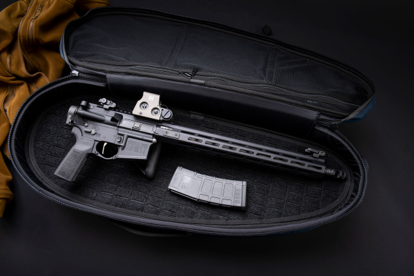 Springfield Armory SAINT Victor 5.56mm with Law Tactical Folder