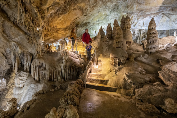 paradise tour lewis and clark caverns